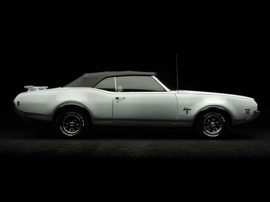  Oldsmobile Cutlass S Convertible (3567) 1969 года  (фото 4 из 4)
